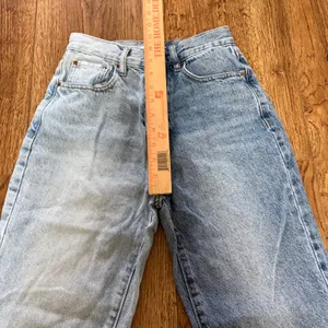 PacSun Two Tone Denim Dad Jeans High Waisted Button‎ Fly Raw Hem Size 24 Grunge thumbnail 5