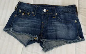 True Religion Joey Cut Off Low Rise Women’s Shorts Size 29 thumbnail 1
