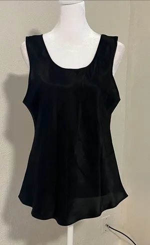 Women's Black Satin Scoop Neck Camisole thumbnail 1