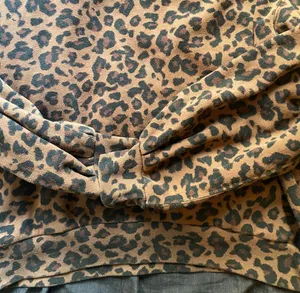 Crewneck thumbnail 2