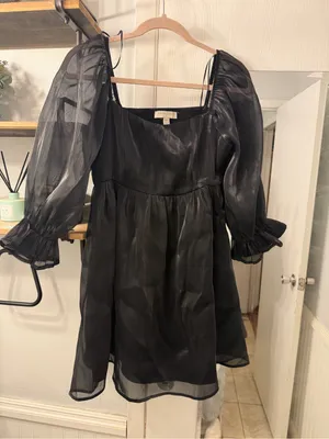 Sheer Black Puff thumbnail 1