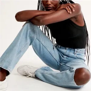 Abercrombie & Fitch The 90’s straight ultra high rise‎ jeans Size 18 Short NWT thumbnail 1