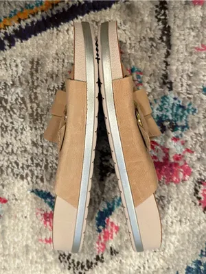 Tamaris Minimalist Suede Leather Slides Goldtone Buckle 39 thumbnail 7