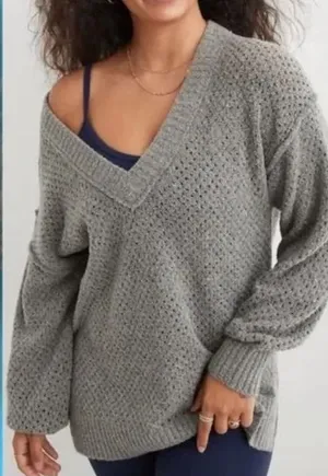 Aerie Oversized Chunky Cozy V-Neck Knit Sweater - Gray size Small thumbnail 1