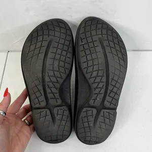 Oofos OOahh Black Unisex EU 39 Men 6 Women 8 Recovery Comfort Lightweight Slides thumbnail 12