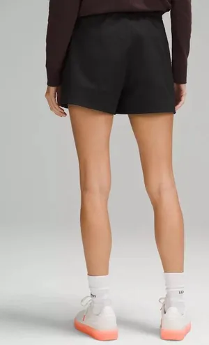 Lululemon Cinchable Waist High-Rise Woven Short 3.5" Sz 4 thumbnail 2