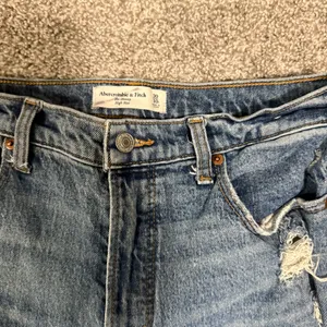Abercrombie Skinny Jeans thumbnail 2
