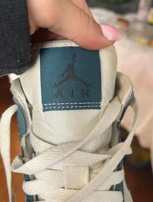 Nike Jordan 1 thumbnail 8
