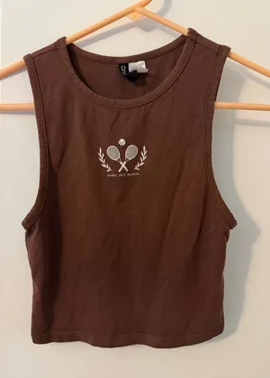 H&M Divided Brown Tennis Graphic Crop Tank Top, Sz XS thumbnail 1