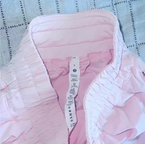Lululemon Track That Shorts 3” Strawberry Milkshake 🎀🍓 thumbnail 2