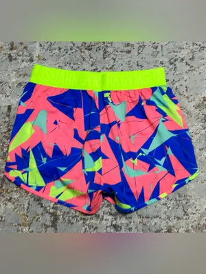 Gymshark vibrant athletic shorts neon yellow logo waist Size Medium thumbnail 2