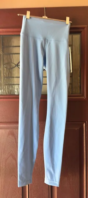 Lululemon Wunder Train Tights 28" thumbnail 1