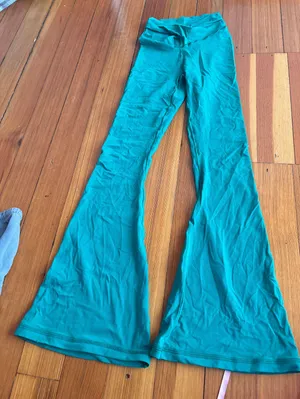 Aerie Flares thumbnail 1