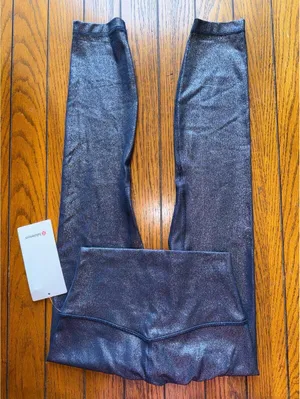 Lululemon Size 4 Align HR 25" Shimmer, Luxe Shine Foil True Navy/Silver NWT thumbnail 1