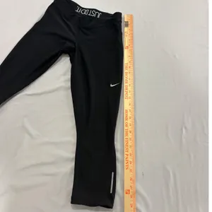 Nike Dri-FIT Women Black Cropped Running Leggings Just Do It thumbnail 6