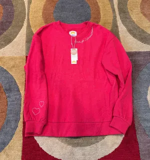 NWT C&C California Red Crewneck Sweatshirt Hearts Love Women’s Size Medium thumbnail 1