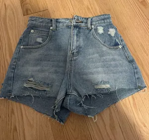 Princess Polly shorts  thumbnail 1
