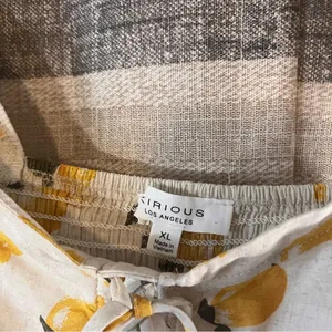 Kirious Tan Lemon Print Lace Up Crop‎ Top Size XL thumbnail 7