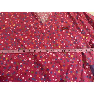 Dickies Scrub Top XS Pink Multicolor Flowers Daisy Cotton Scrubs Nurse Uniform thumbnail 6