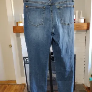 Judy Blue Relaxed Fit distressed jeans thumbnail 2
