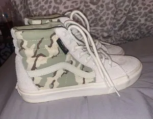 High Top  Womens thumbnail 2