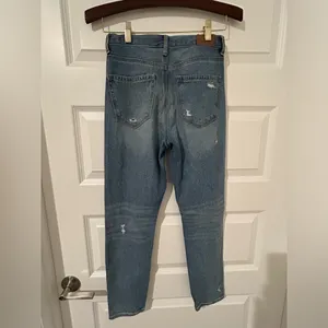 American Eagle Ripped Mom Jeans Blue Size 00 Short thumbnail 4