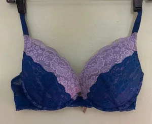 Elegant Lace Underwire Bra in Navy and Lavender thumbnail 1