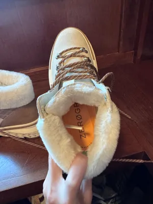 Winter never worn Cole Haan Boots thumbnail 5