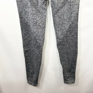 Seamless Workout‎ Set Gray Activewear Long Sleeve Crop Top Leggings TikTok 779 thumbnail 7