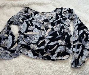 Billabong Multicolor Floral Button Up Long Sleeve L Boho Indie Festival Summer thumbnail 1