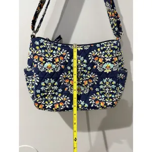 Vera Bradley Purse Chandelier Floral Shoulder Bag Pockets Zip Close Small Tote F thumbnail 8