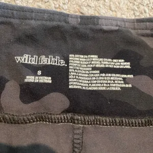 Wild Fable Gray/Back Camouflage Biker Shorts thumbnail 3