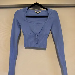 Urban Outfitters Blue Long Sleeve thumbnail 3