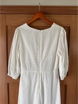 NWT Hutch Anthropologie White Eyelet Cutout Maxi Dress Puff Sleeve Women’s 12 P thumbnail 10