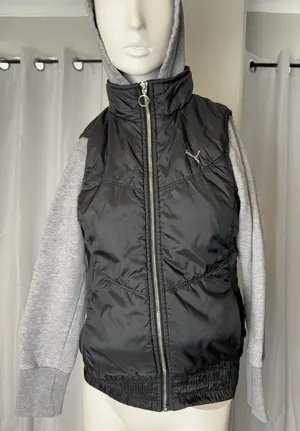 Women’s Puma‎ Zip Up Hoodie Jacket - Small - Vest - Grey Black Sport Lifestyle thumbnail 1