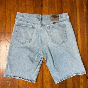 Wrangler Light Blue Denim Cutoff Shorts thumbnail 5