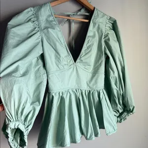 STAUD Luna Peplum Top In Sage 4 thumbnail 5