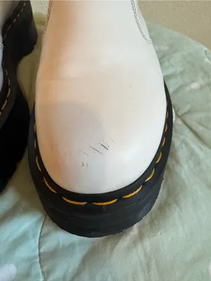 Dr. Martens 2976 Quad Chelsea boots in white, platform sole size 7 thumbnail 5
