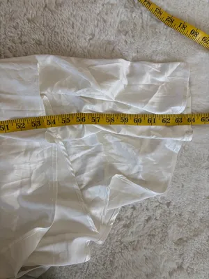 Lulus Torri White Satin Off-the-Shoulder Maxi Dress Size small Bridal classic thumbnail 9
