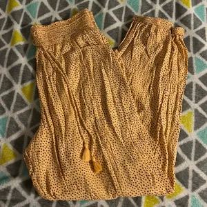 Aerie Light weight pocket jogger pants thumbnail 1