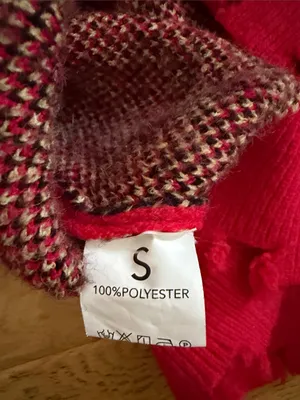 S - Unbranded - Women's Black & Red Racing Graphic Sweater oversized thumbnail 9