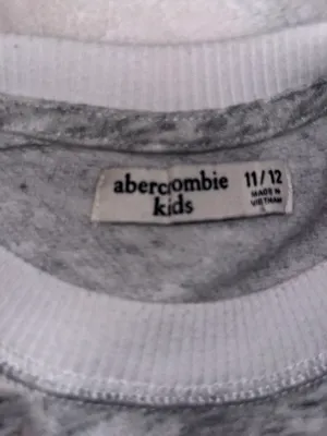 Abercrombie Crewneck thumbnail 3