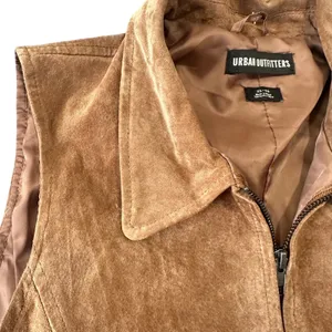 Urban Outfitters Women's XL Brown Suede Leather Zip Up Vest Western Country Boho thumbnail 4