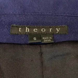 Theory Coat Blue 100 Virgin Wool 5 Button Size S Classic Preppy Winter Coat thumbnail 4
