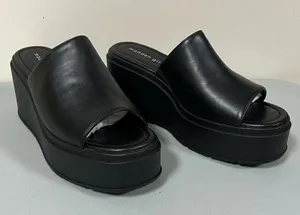 Steve Madden Black ‘Wiindy’ Leather Peep-Toe Open-Toe Chunky Platform Slides Heels Sandals Shoes Size 9 🥀 thumbnail 3