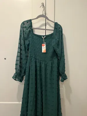 Women’s Flowy Green Fall Wedding Guest Dress thumbnail 3