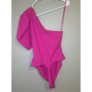 NEW Free People Somethin Bout You Pink One Shoulder Puff Sleeve Bodysuit Women S thumbnail 5