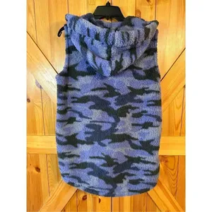 Zenana camo Vest Hooded Hoodie Soft Fuzzy Faux Sherpa Fleece size Small (4488) thumbnail 6