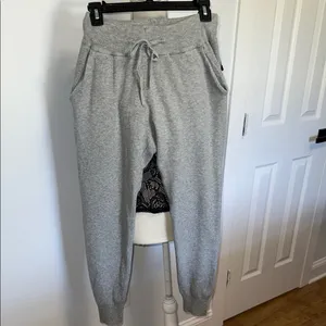 Abercrombie Cozy Gray Sweatpants thumbnail 2