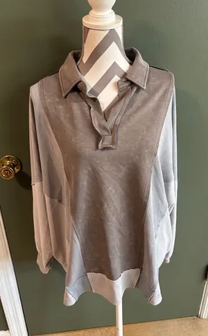 Relaxed Collared Pullover Top thumbnail 1